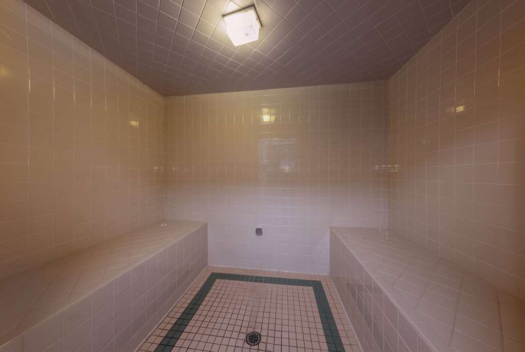 Days Inn by Wyndham Lathrop - photo 36