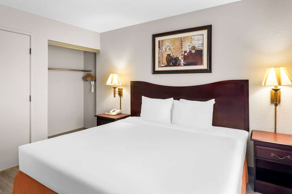 Country Inn & Suites by Radisson Hot Springs AR - photo 24