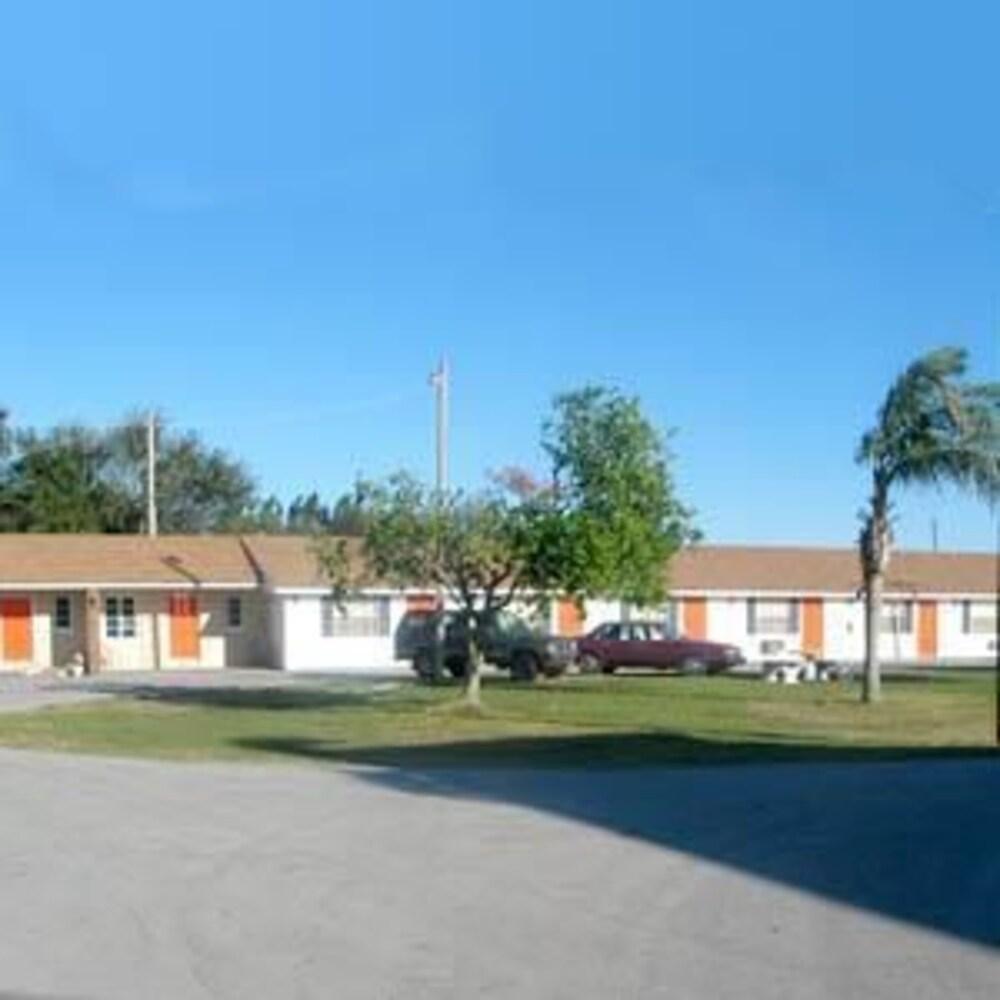 Lakmar Motel Winter Haven - photo 2