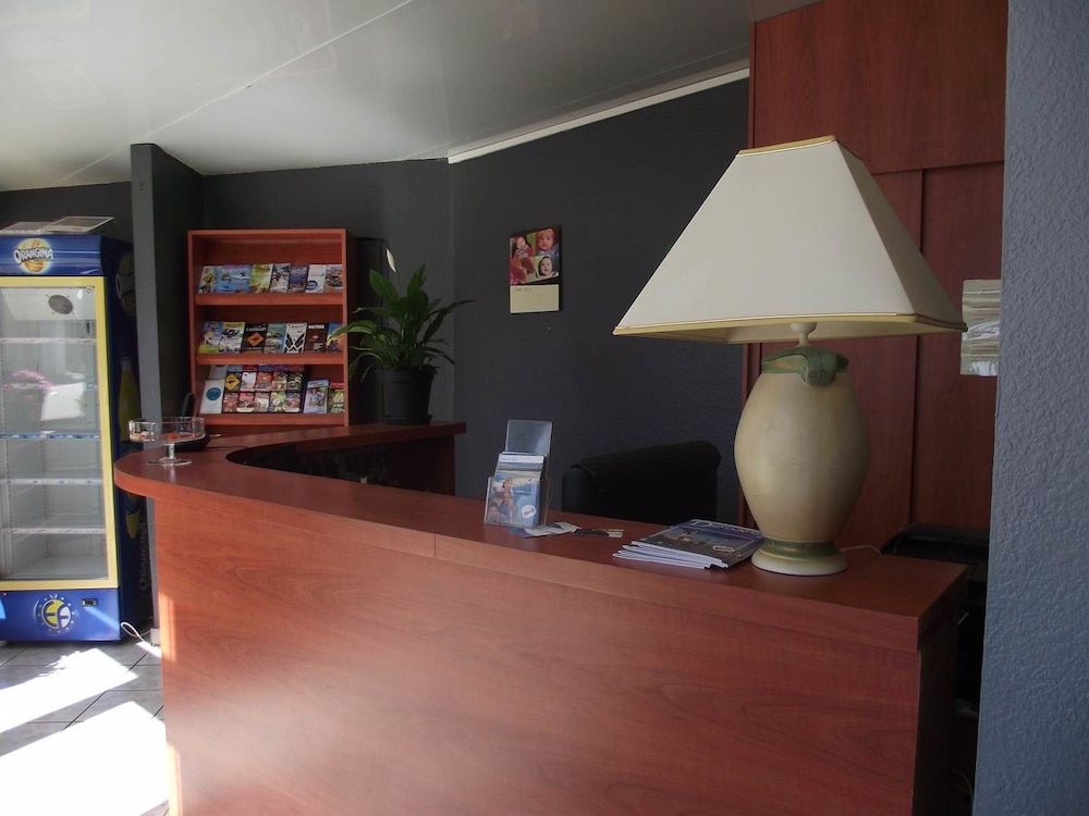 Rev’Hotel — Leucate — photo 2