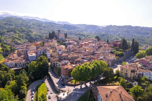 Cozy Pieracchi Apartment a Slice of History — Barga — photo 5