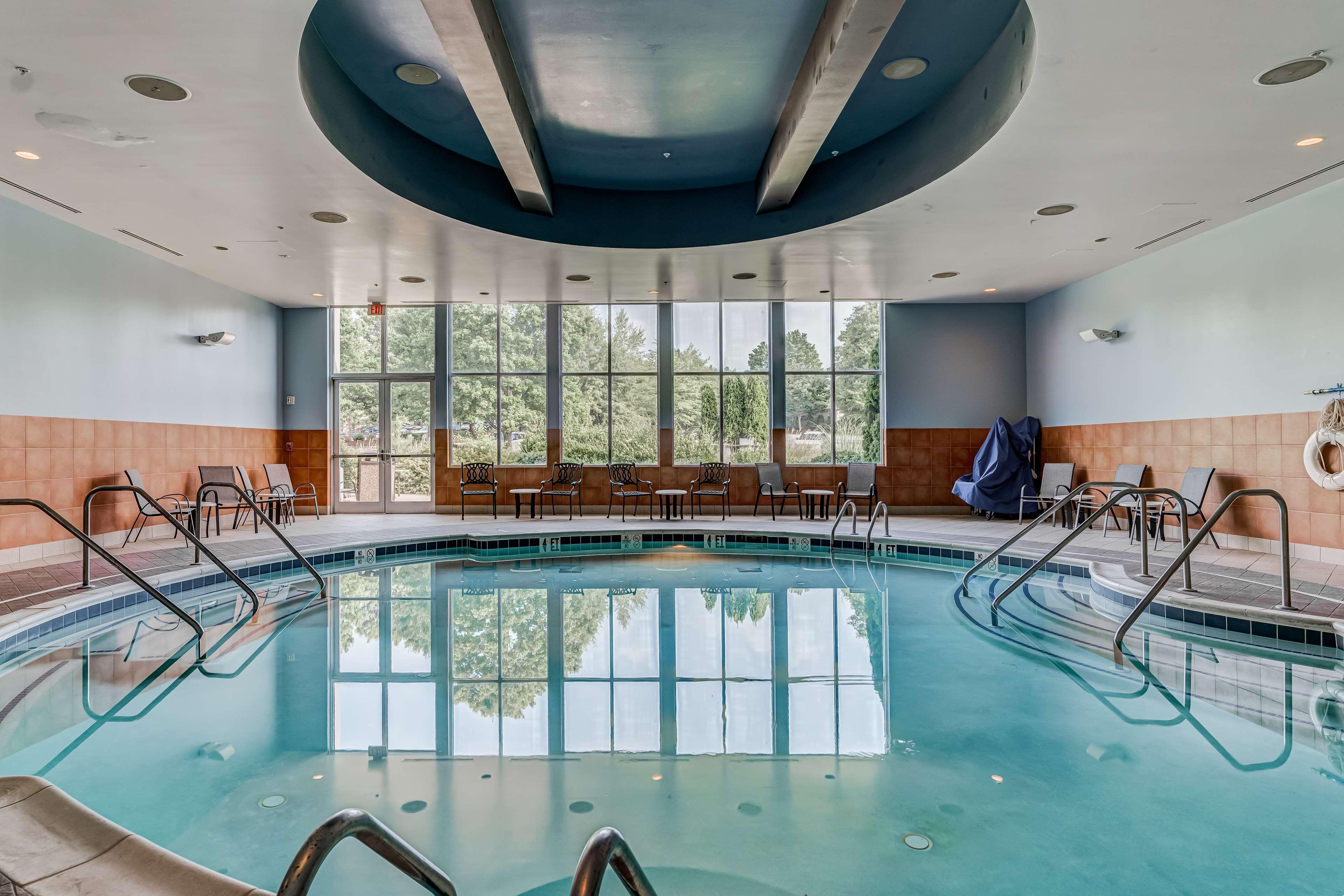 Embassy Suites Atlanta Kennesaw Town Center - photo 23