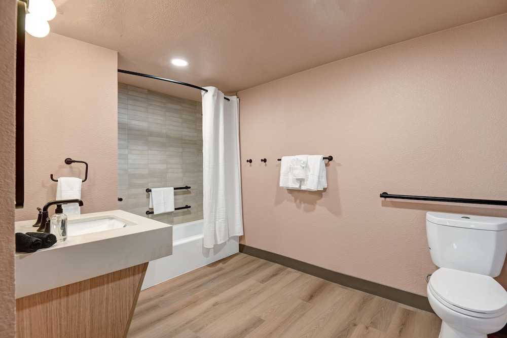 The Dunes Hotel - photo 35