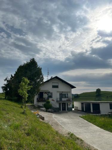 Apartma In Wellness Sladka Gora 20163326 — Smarje Pri Jelsah