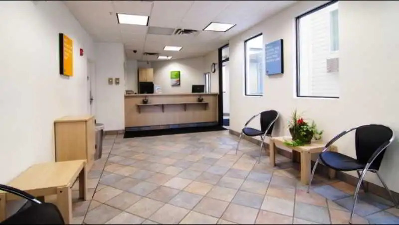 Motel 6 - photo 12