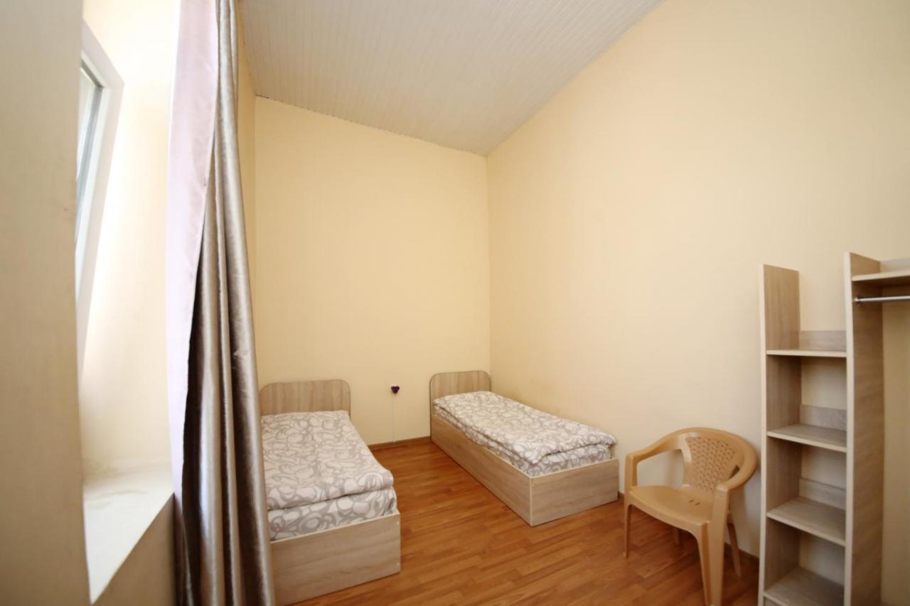 Hostel Mandaria