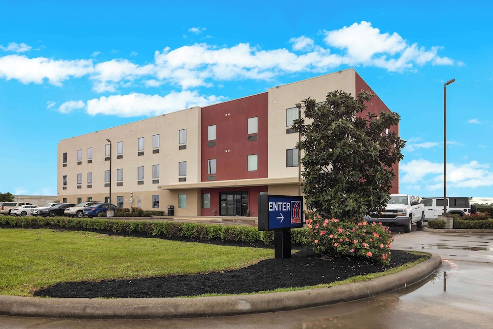 Motel6 Texas City TX I 45 South - photo 26