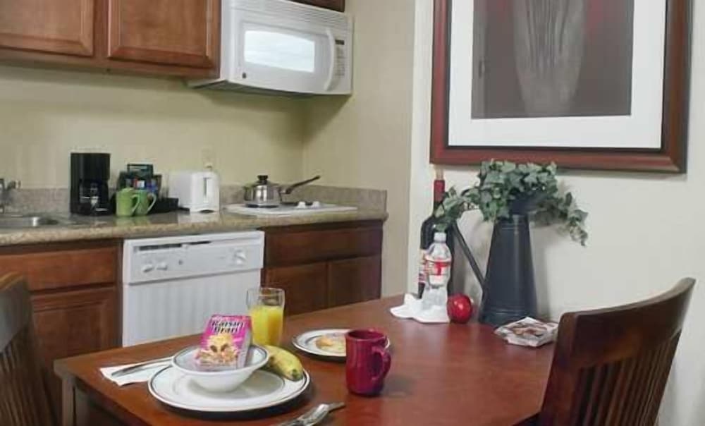 Homewood Suites Houston West Energy Corridor - photo 4