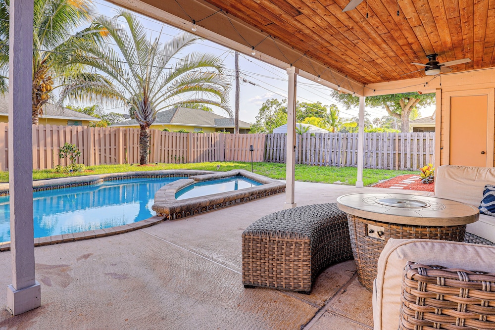 Pool and Game Room Family Friendly Stuart Oasis in Stuart, United States