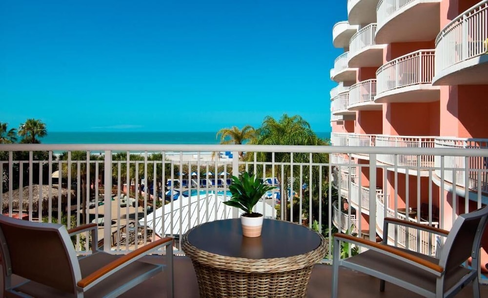Beach House Suites by the Don CeSar - photo 17