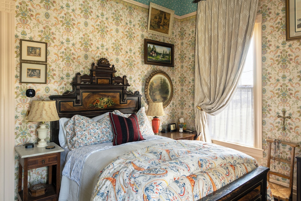 The JD Hyde Historic Inn - photo 32
