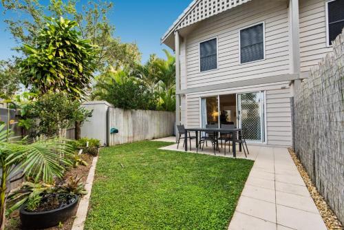 Seychelles 2 Short stroll to Noosa River — 4-Star Luxury Hotel in Noosaville, Australia