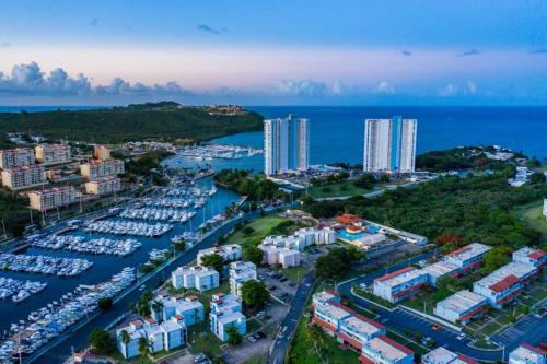 3 Bedrooms Villa Close to Beaches and Atractions at Fajardo PR — 4-Star Luxury Hotel in Fajardo, Puerto Rico