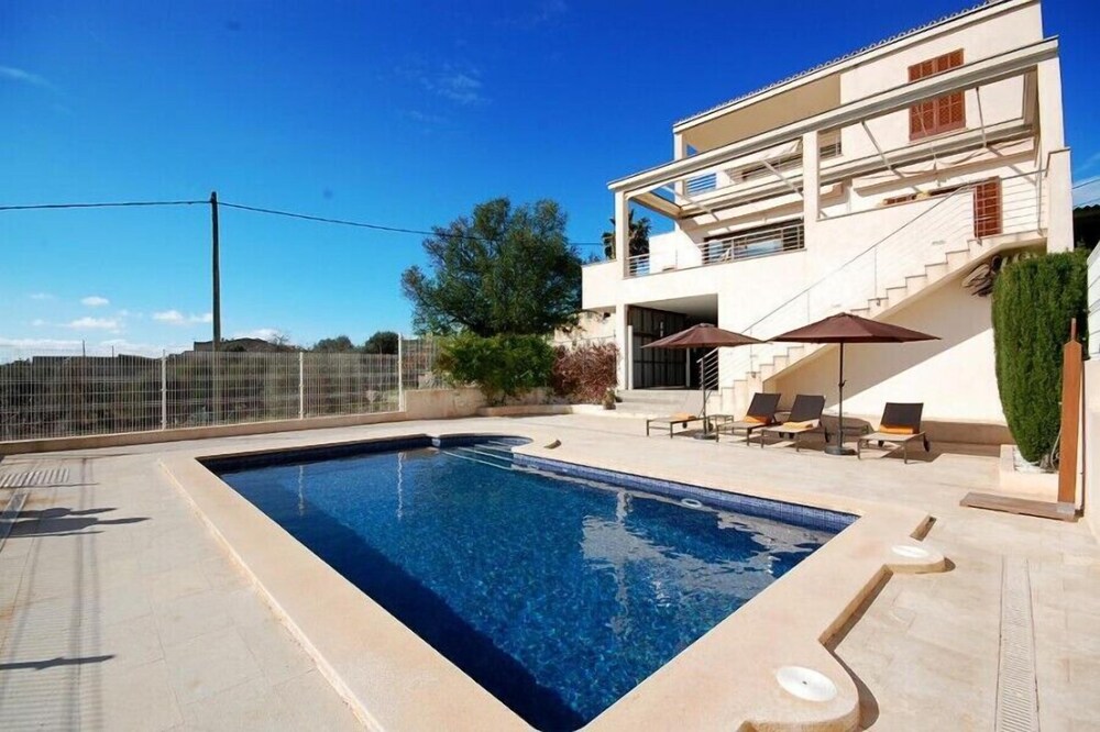 Villa Es Sequer — 4-Star Luxury Hotel in Maria De La Salut, Spain