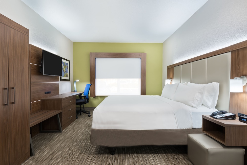 Holiday Inn Express & Suites Columbus Airport East by IHG - photo 6