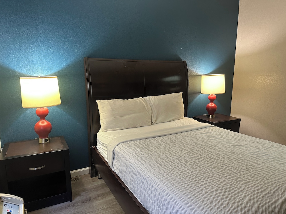Budget Inn By OYO Barnesville Hwy 41 - photo 11