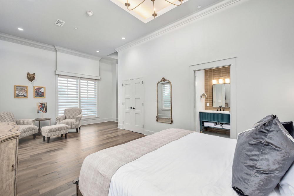 The Flying Fifty a Luxury Boutique Hotel - photo 19