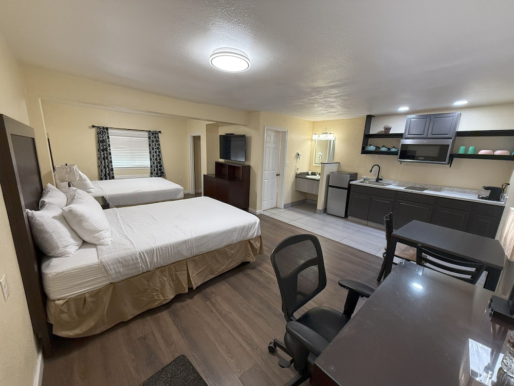 Relax Inn of Medford - photo 8