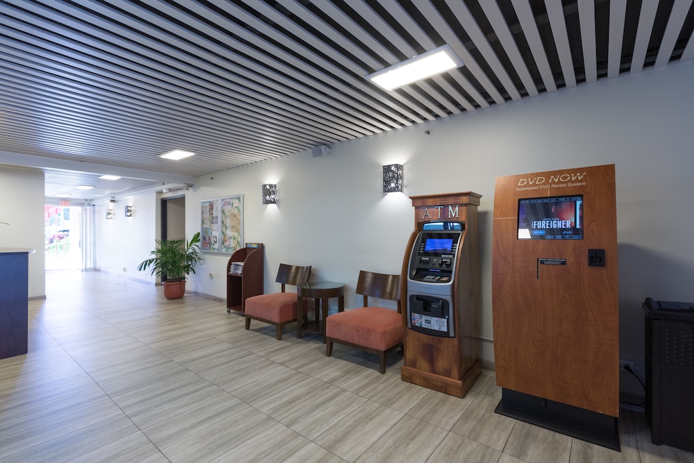 Pagoda Hotel - photo 2