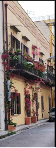 Casa Castelli Appartamento vacanza — 4-Star Luxury Hotel in Bagheria, Italy