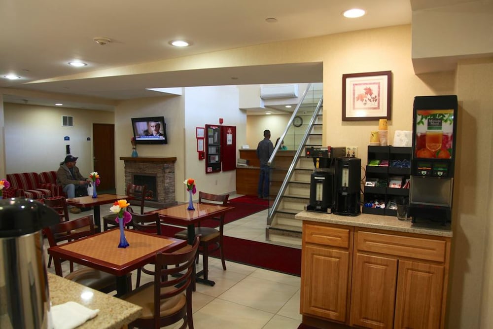 Corona Hotel - photo 23