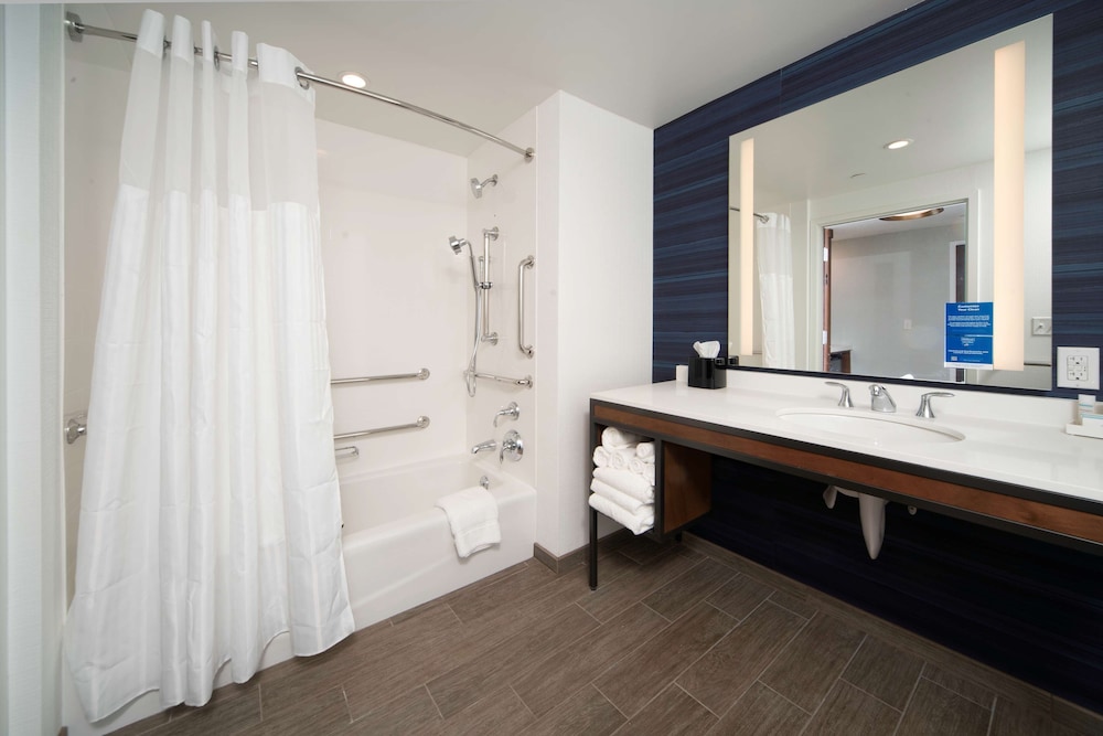 Hilton Garden Inn Fremont Milpitas - photo 16