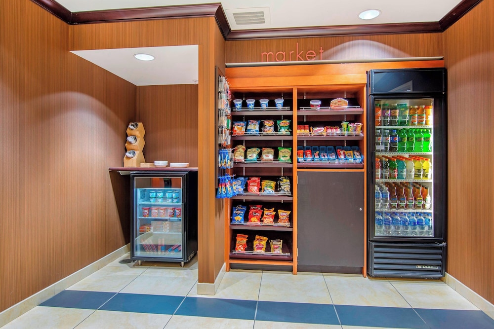 Fairfield Inn & Suites by Marriott Hooksett - photo 28