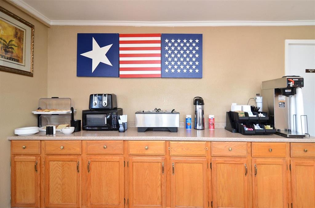 Americas Best Value Inn Stephenville - photo 15