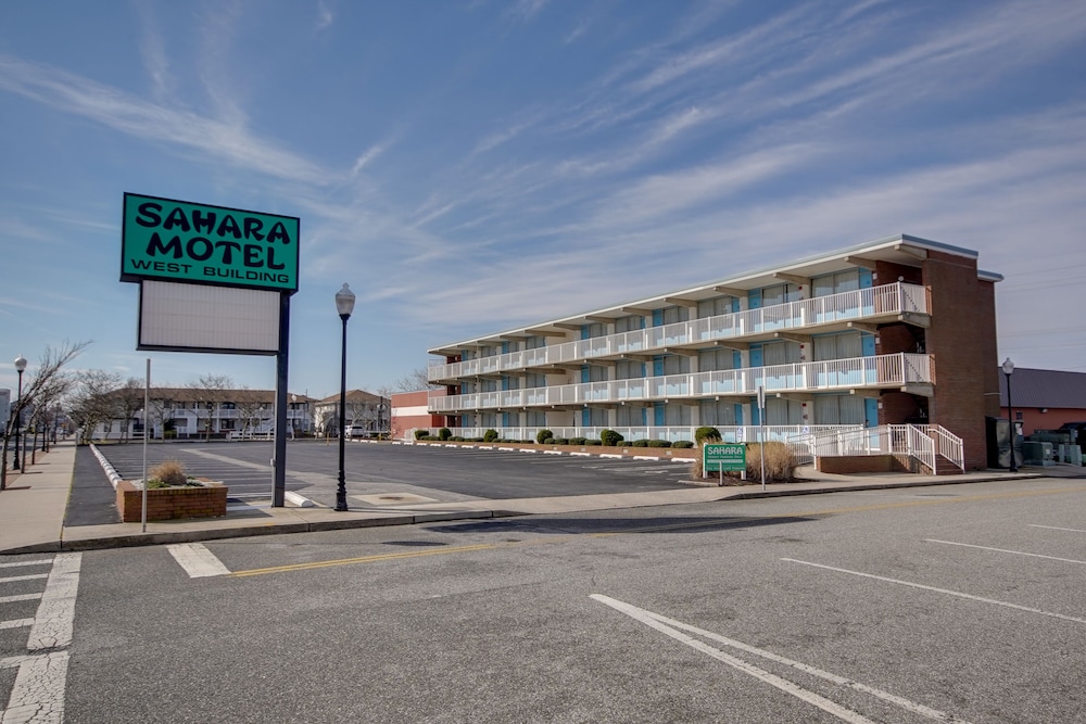 Sahara Motel - photo 27