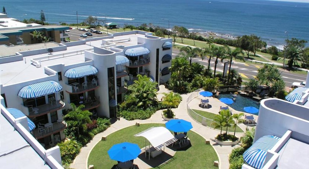Headland Tropicana Resort — Alexandra Headland