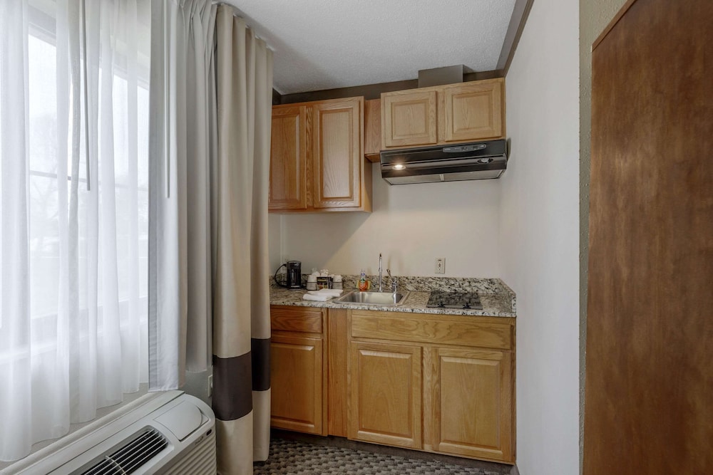 Comfort Inn Mount Vernon Downtown - photo 14