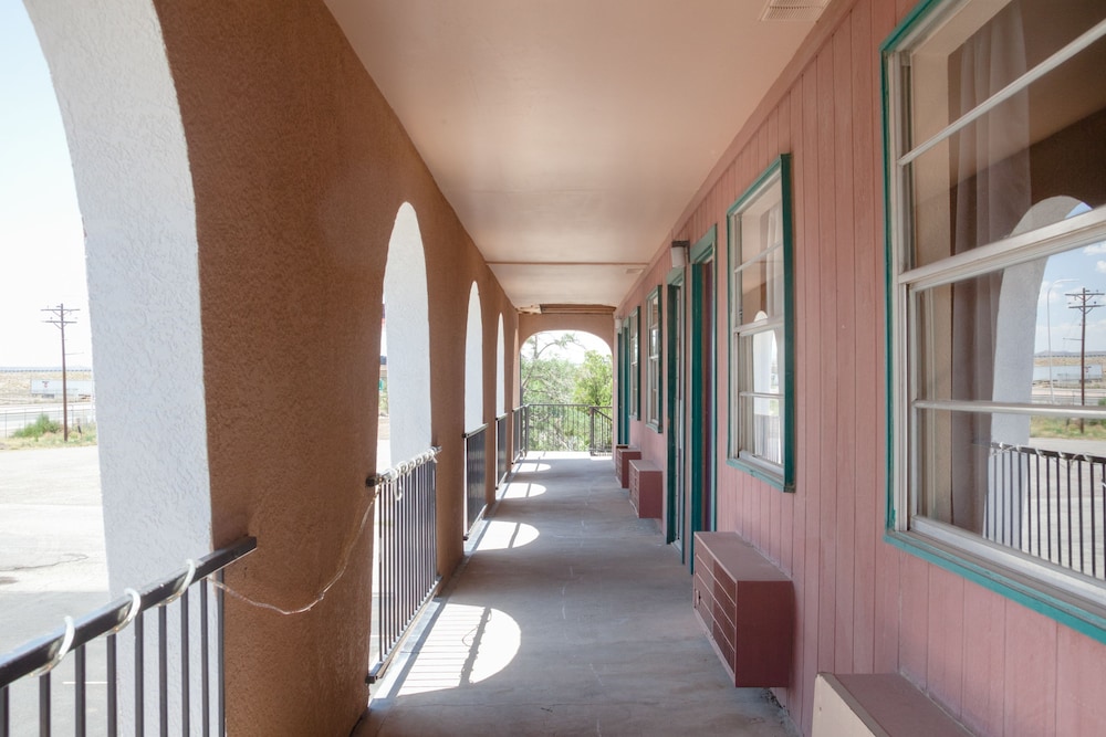 Hotel Las Cruces I 10 West - photo 12
