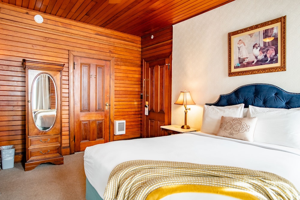 Gilbert Inn Seaside - photo 17