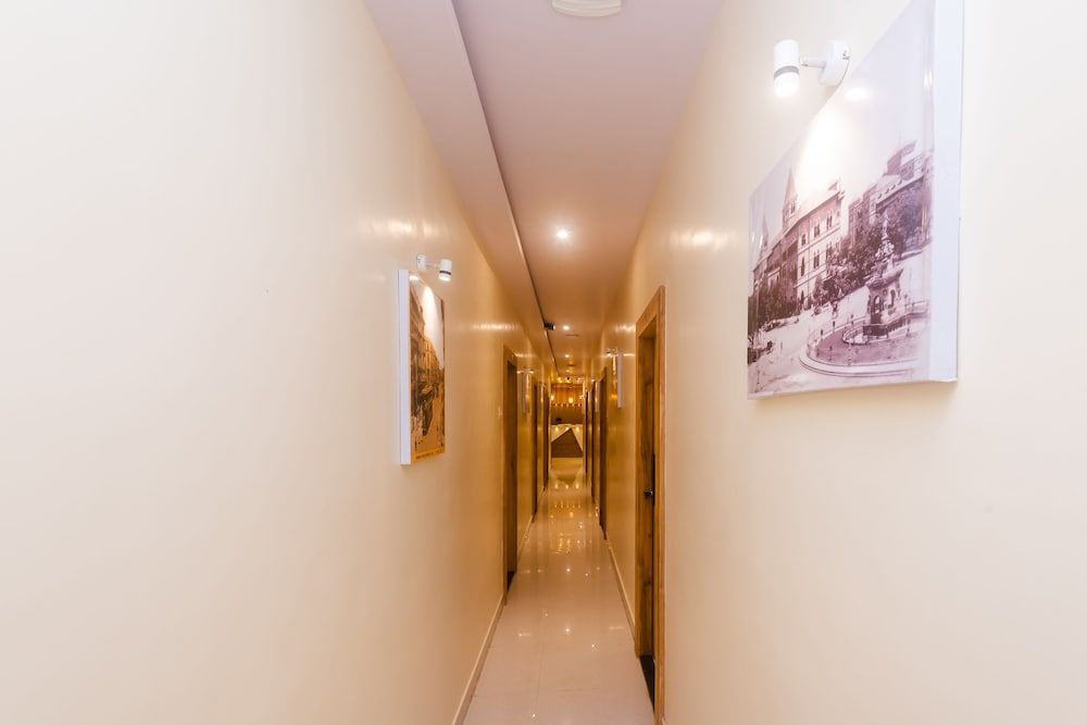 Oyo 37552 Suncity