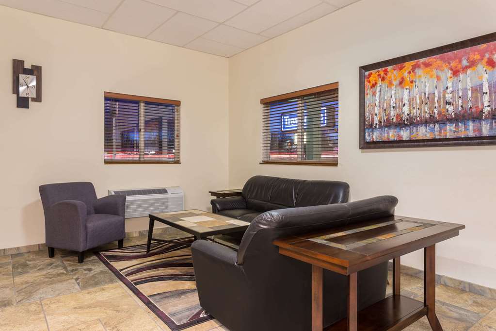 Travelodge by Wyndham Loveland Fort Collins Area - photo 3