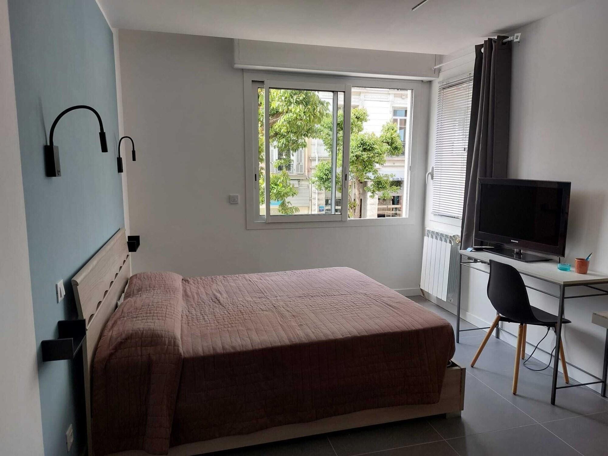 Gloria Maris Apartment — 4-Star Luxury Hotel in Menton, France