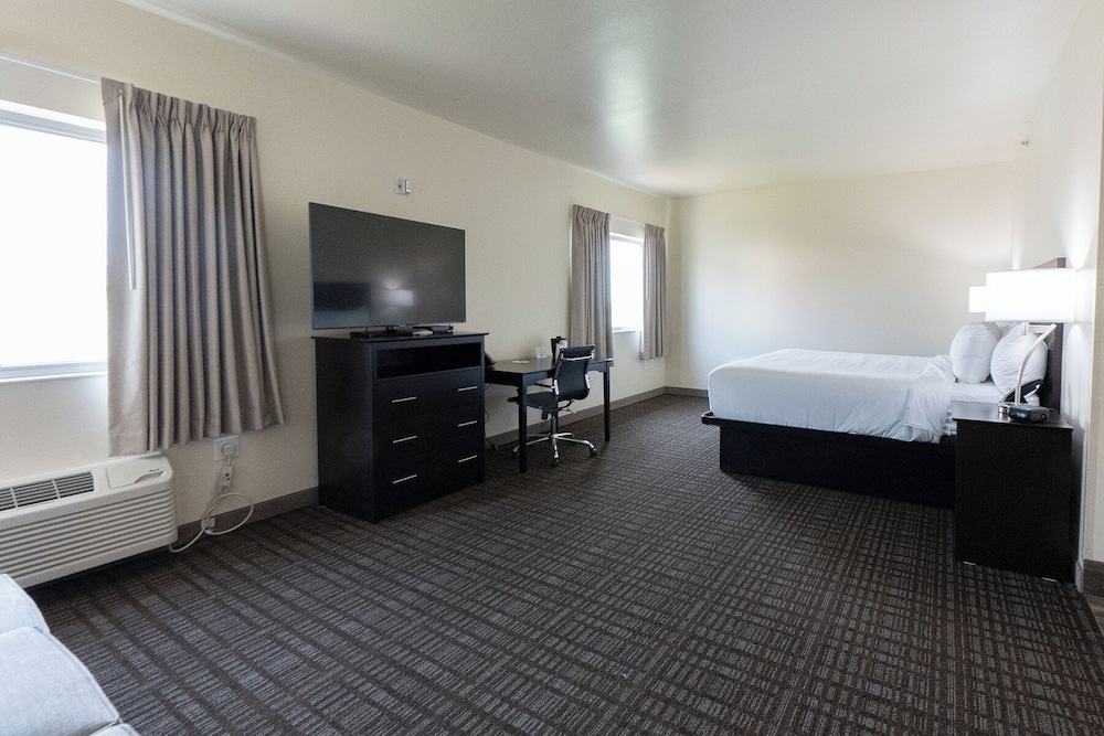 Cobblestone Inn & Suites Sheldon - photo 12