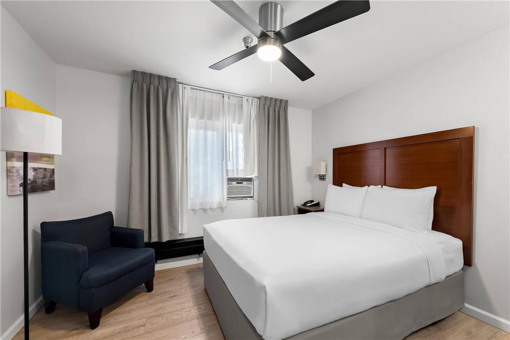 Comfort Inn Gaslamp Convention Center - photo 24