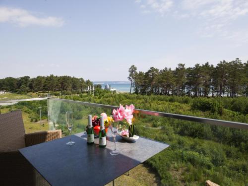 Dünenresidenz Prora Ferienwohnung mit Meerblick 1 Schlafzimmer und Balkon NP 310 — 4-Star Luxury Hotel in Ostseebad Binz, Germany