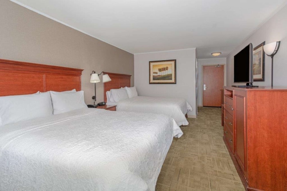 Hampton Inn Rock Springs - photo 34