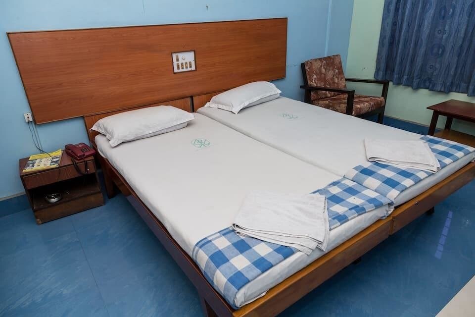 Shri Ramakrishna Hotel — Udupi