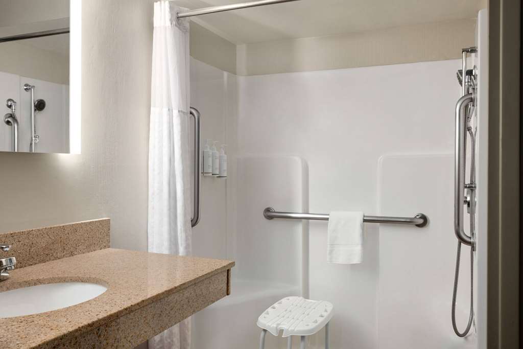 Days Inn by Wyndham Hershey - photo 11