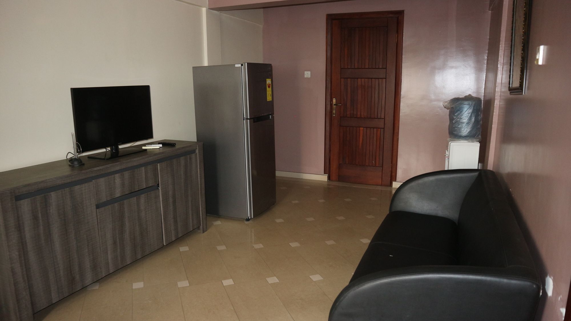 Ridge Over Suites