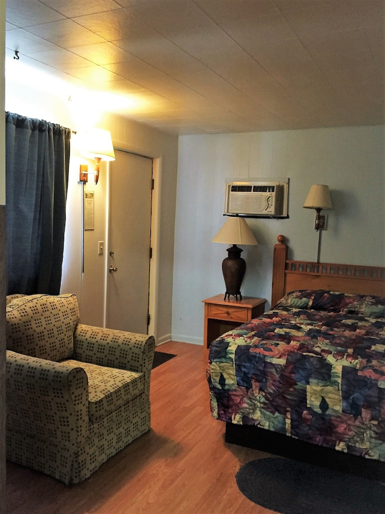 Z Bar Motel - photo 31