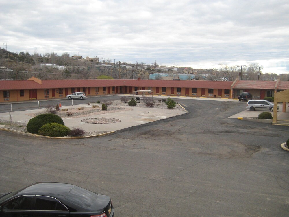 El Capitan Motel - photo 59