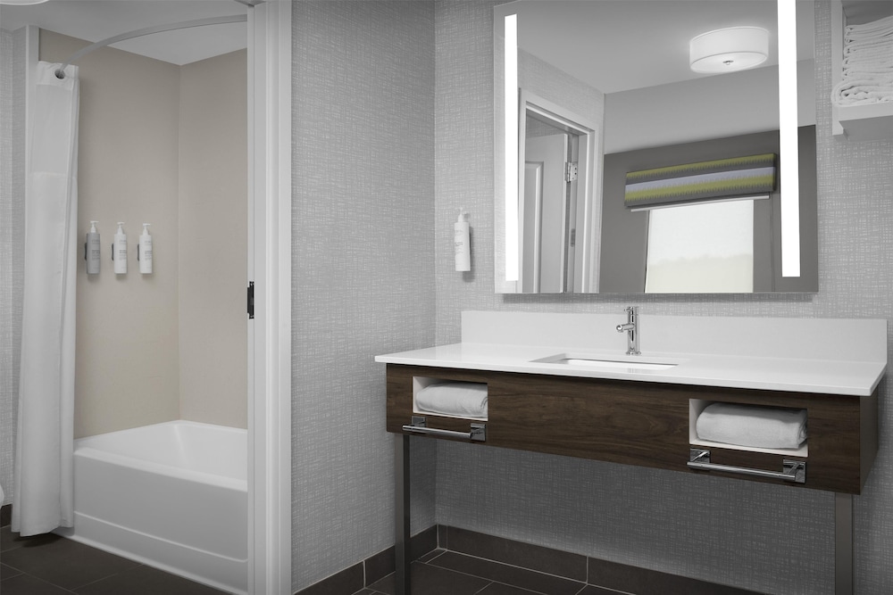 Hampton Inn & Suites Jacksonville South Bartram Park - photo 22