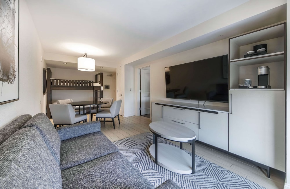 Embassy Suites by Hilton Raleigh Durham Airport Brier Creek - photo 42