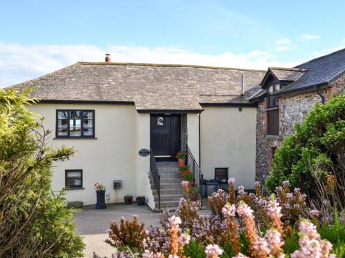 The Old Granary - carbon neutral hotel in Bude