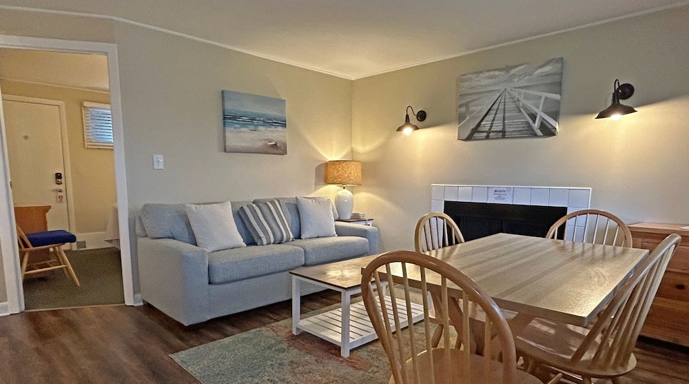 The Island Inn on Martha's Vineyard - photo 11