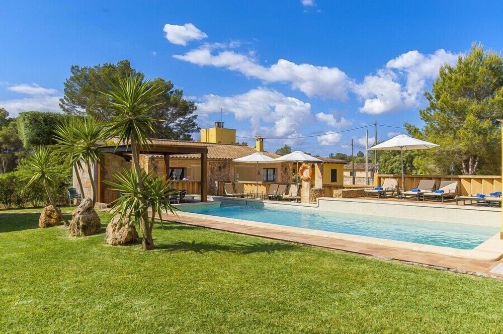 Sa Reconada De l’Ullastre in Algaida, Spain